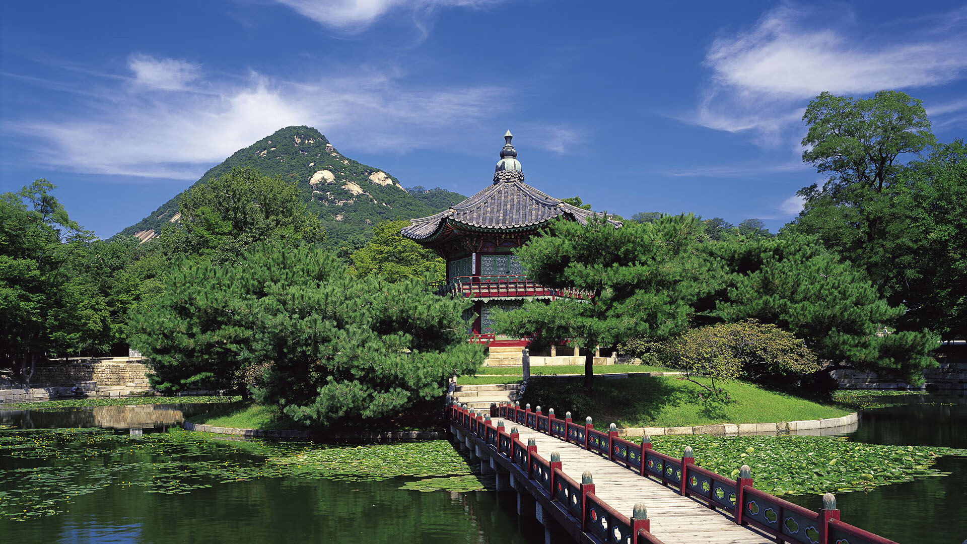世界保龄球场馆夜场营销指南发布：提升复玩率与留存，保龄球馆挣钱吗